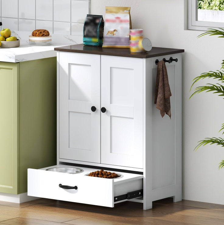 Luna Petite Feeding Station